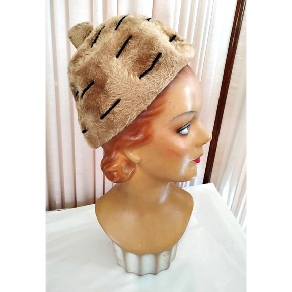 Vintage 1960s Saks Fifth Avenue Fur Felt Hat by Selene Italy - Picture 3 of 5